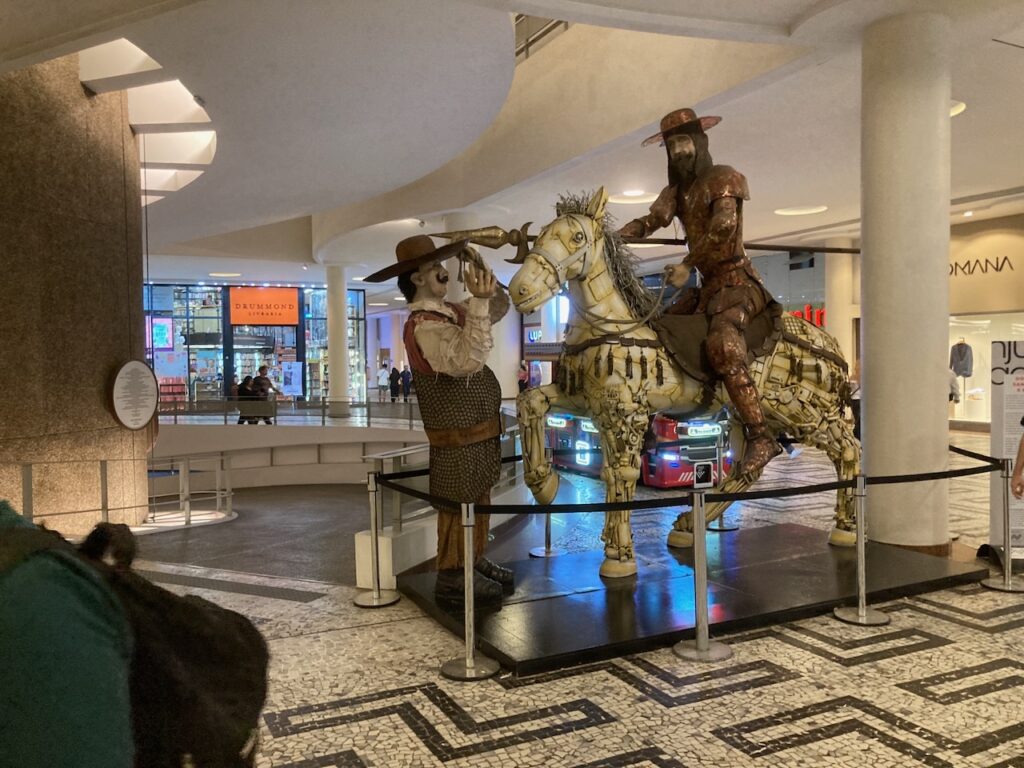 A view of Don Quixote sculpture inside the Conjunto Nacional building in São Paulo