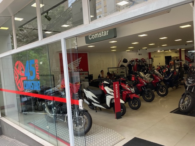 A Honda dealership on Rua Pamplona in São Paulo