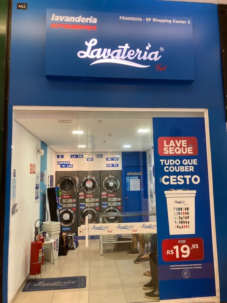 A view of the Lavateria Fast Shopping Center 3 self service laundromat in São Paulo