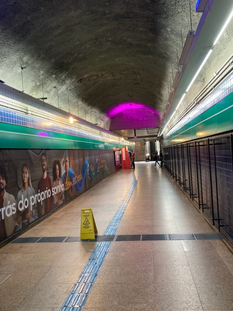 A view of Trianon-MASP metro station