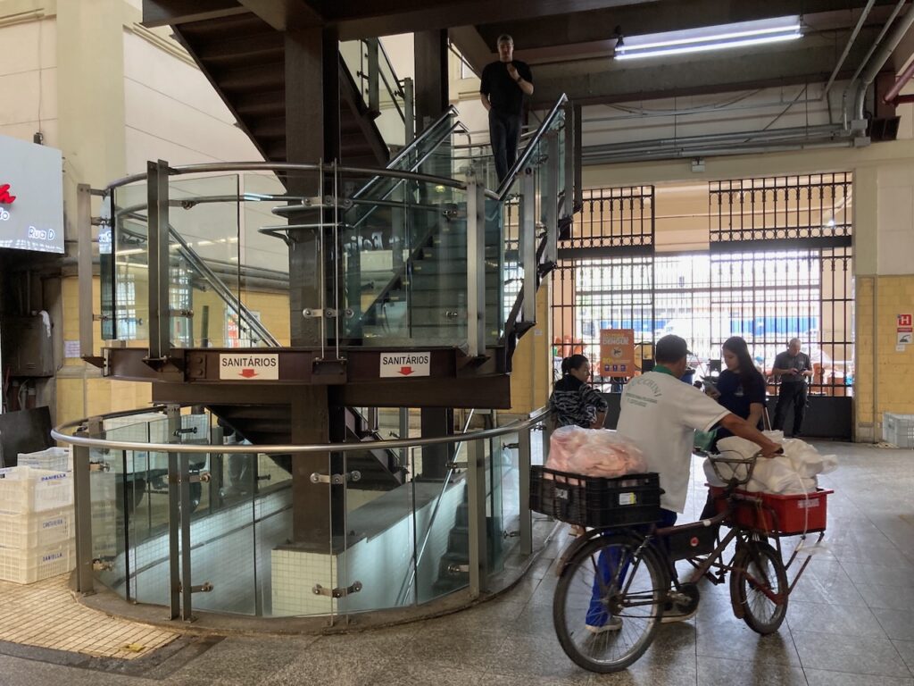 A view inside Mercado Municipal de São Paulo (Municipal Market of São Paulo)