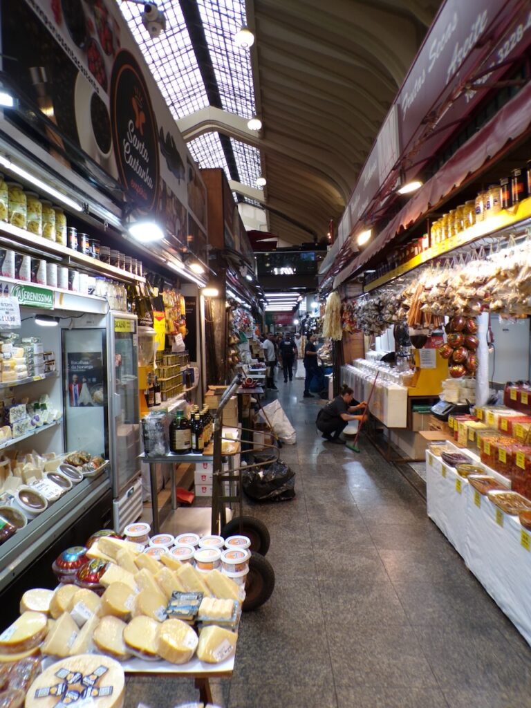 A view inside the Mercado Municipal de São Paulo, Brazil. (Municipal Market of São Paulo)