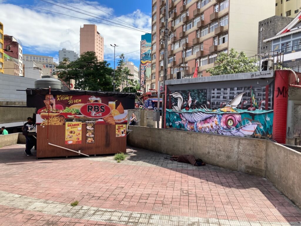 A view of the Liberdade リベルダージ district of São Paulo, Brazil