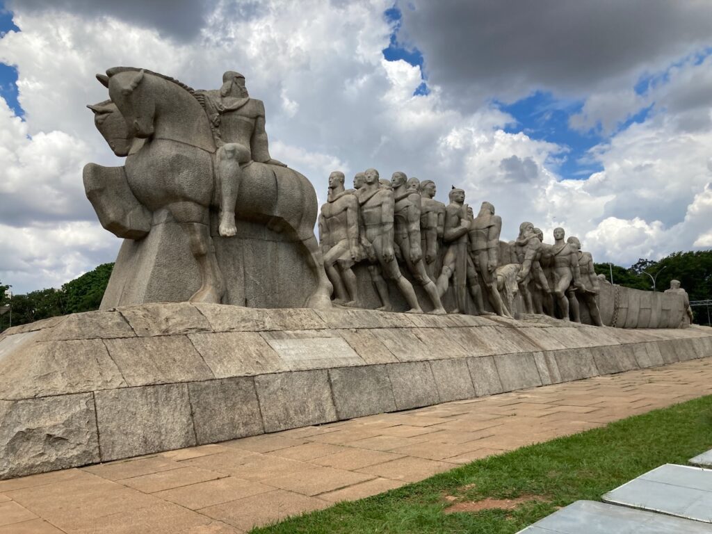 Monumento às Bandeiras (Monument to the Flags), São Paulo, Brasil