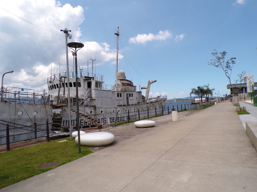 A scene in the port area of Santos, São Paulo, Brasil. The Professor W. Besnard. This historic oceanographic vessel, owned by the University of São Paulo (USP), was used in Brazil's first Antarctic expedition.