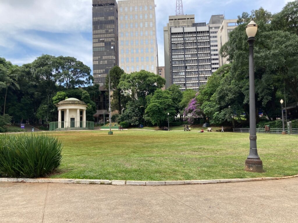 A view of ⁨Praça Alexandre de Gusmão⁩ in São Paulo, Brasil