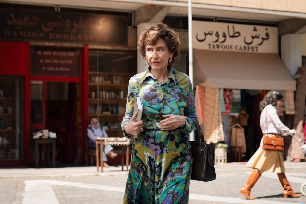Behind the scenes still image at Reading Lolita in Tehran 